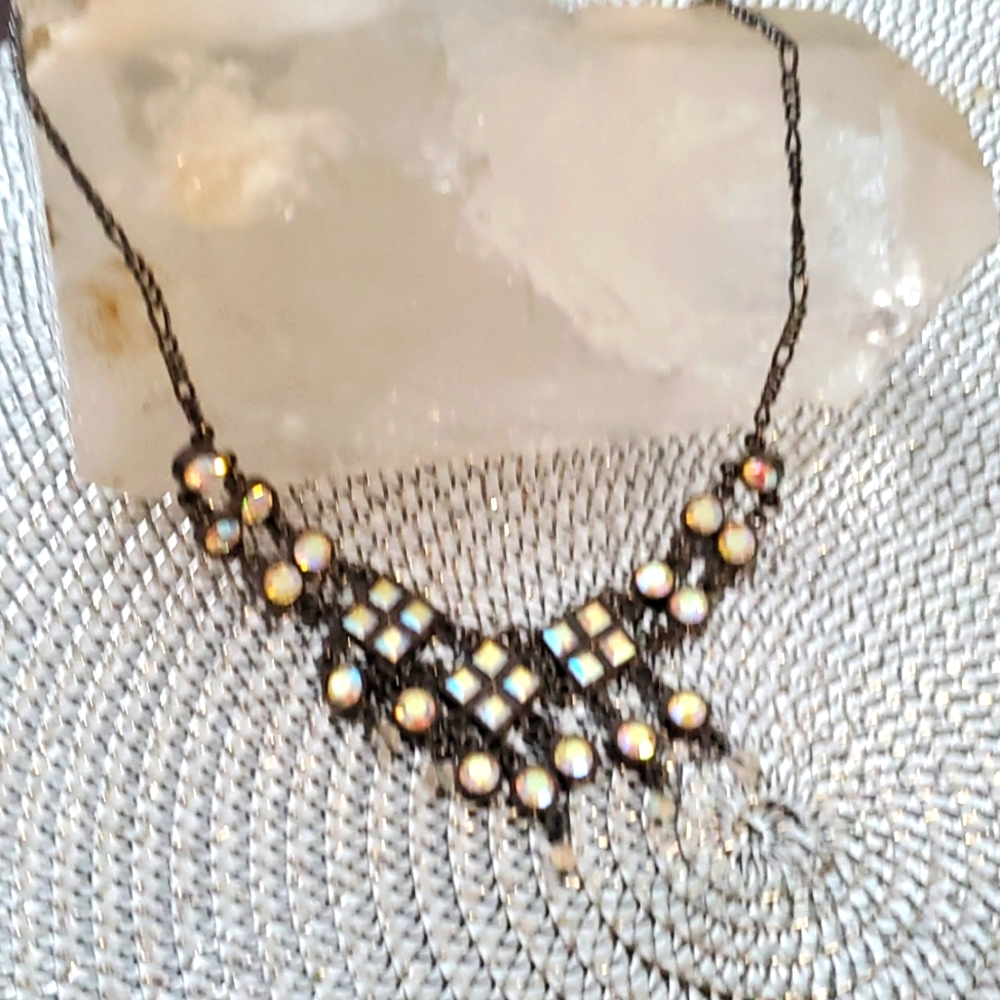 01 necklace black with colorful stones